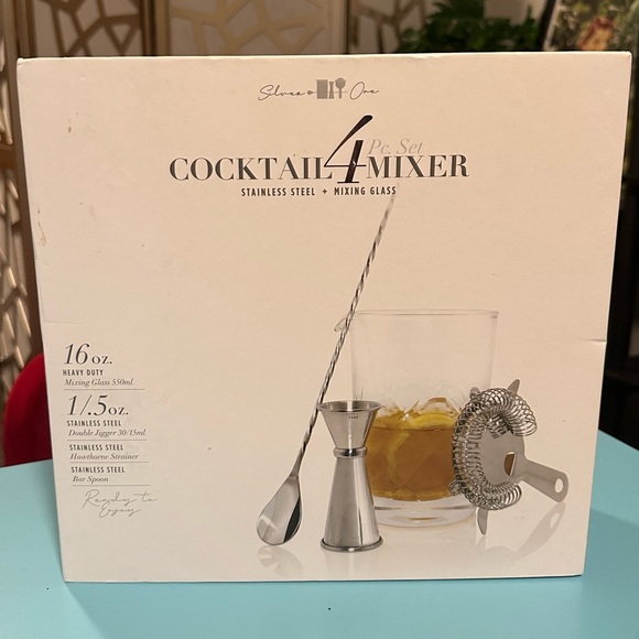 4 Piece Cocktail Mixer Set - Picture 2 of 4